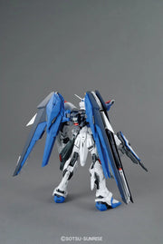 MG Seed - Freedom Gundam Ver. 2.0