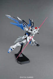MG Seed - Freedom Gundam Ver. 2.0